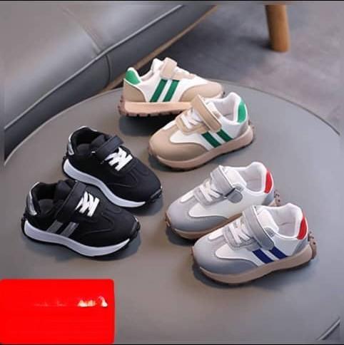 Unisex Trainers