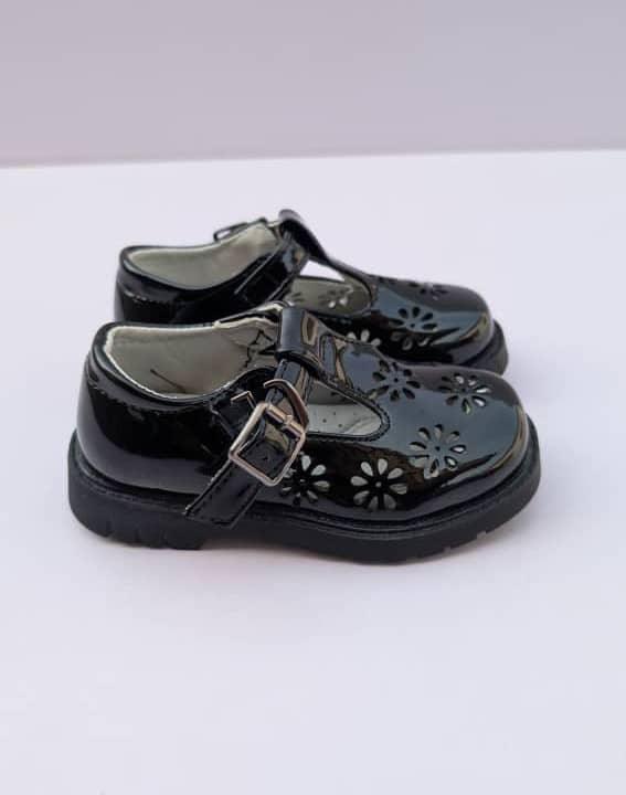 Two Times Close Girls School Shoes
